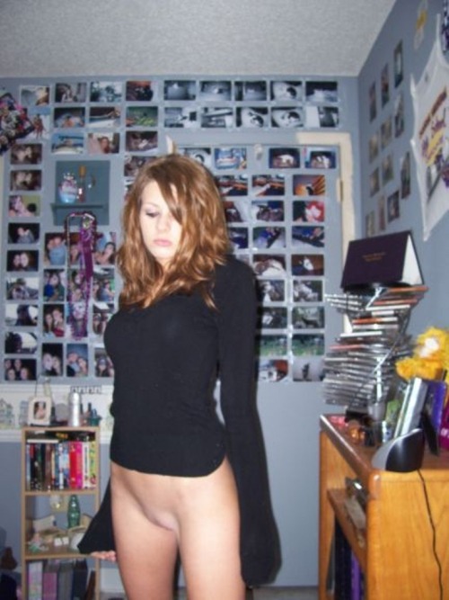 Cute Teen Self Shots