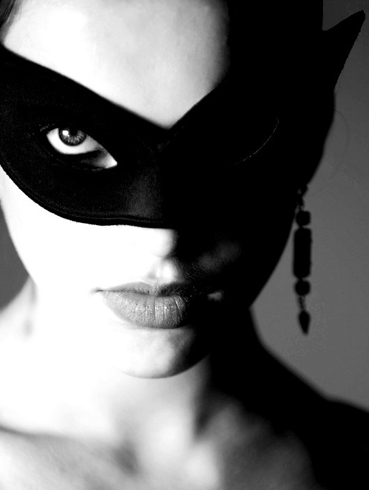 Simply-Black-and-White