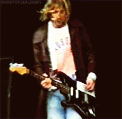 kurtandcourtneydaily:  Reading, 1991. 
