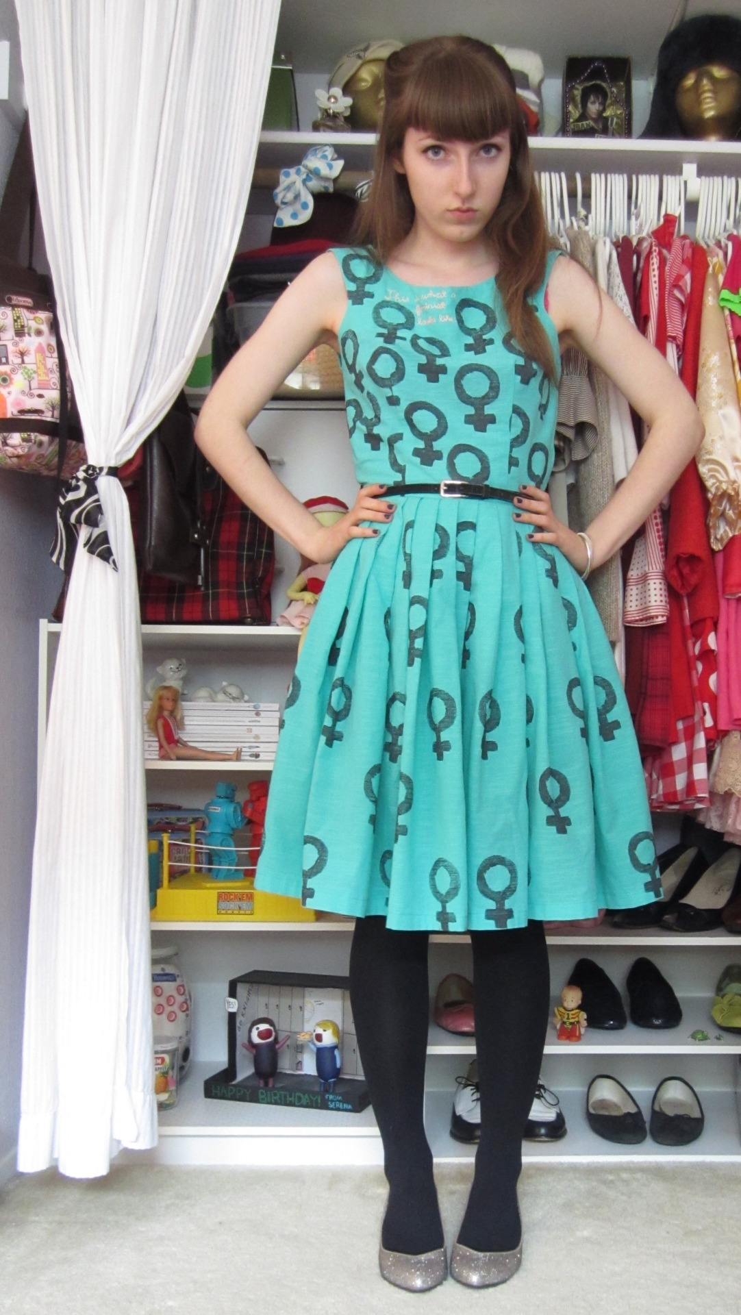 billiejoeisaburrito:  kateordie:  abbeymonster:  This dress was inspired by the student