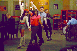 thatwrinklesmybrain:  Glee: 1x01 vs. 3x22 