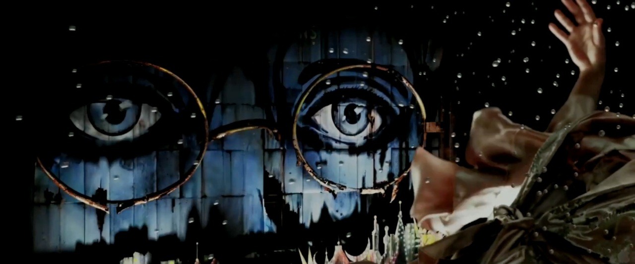 asaucerfulofcobras:  “God sees everything.” The Great Gatsby/Luhrmann/2012 