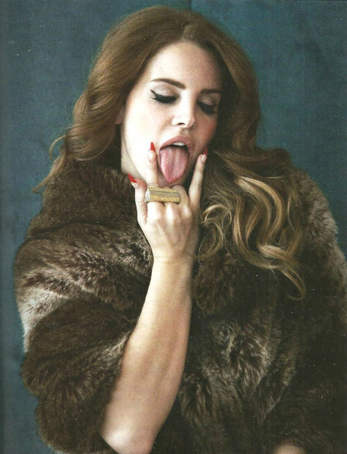 daddy's whore.