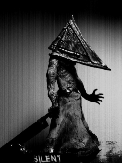  Pyramid-head  