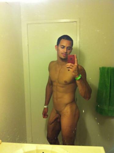 hot4dic2:  r0yale-pr1nc3:  savvyifyanasty:  &gt; one of my fav posts  Follow