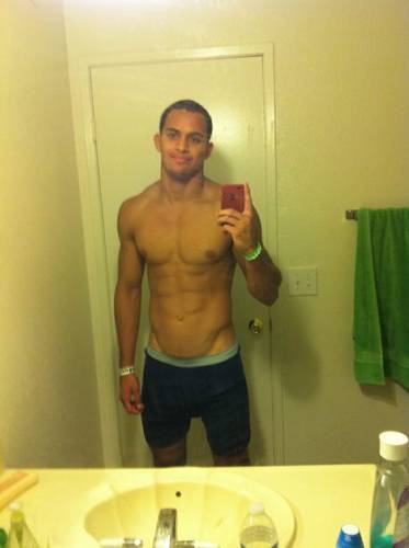 hot4dic2:  r0yale-pr1nc3:  savvyifyanasty:  &gt; one of my fav posts  Follow