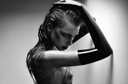 strangelycompelling:  Model - Masha Rudenko