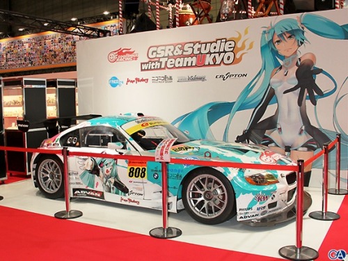 Miku Hatsune in BMW Japanese racing team car.