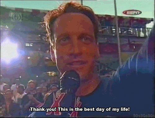 kisuukko:  On July 27, 1999, Tony Hawk was the first skater to land a 900. He successfully