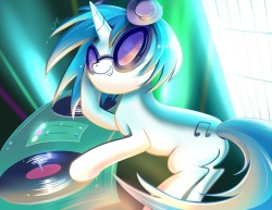 tastypony:  DJ Pon-3 by Mistee 