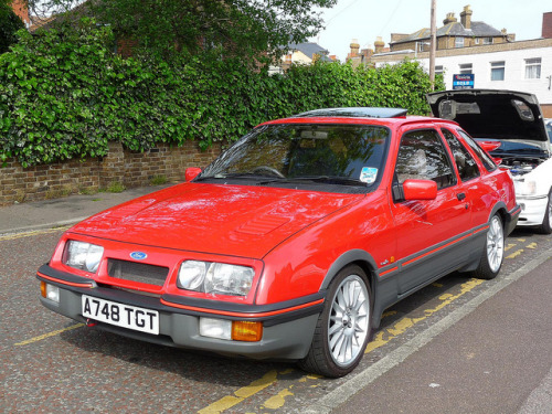 sic56: Ford Sierra XR4 by © Andrew on Flickr.