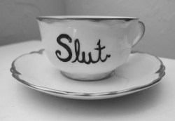 vkgldarknoir:  That is a very stut-tea cup.