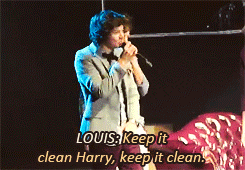 wowfunniestposts:  On the spot, make up your best pick-up line for a Directioner.