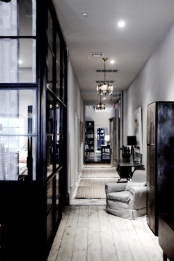 Myidealhome:  Black Glamour (Via Black, Rustic, &Amp;Amp; Crisp Hallway) 