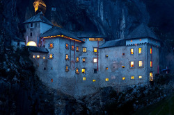 kingdomofyugoslavia:The Predjama Castle by