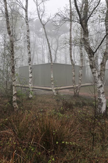 dejevv: Merry Go Round, by Ira Koers A holiday home on the edge of Dwingeloose Heide (heath) in the 