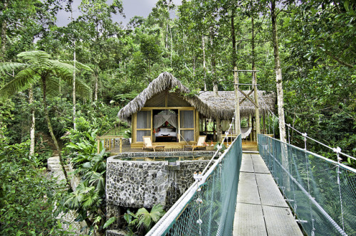 Hanging Bridge to Honeymoon Suite at Pacuare Lodge, Costa Rica (by Undiscovered Travel).