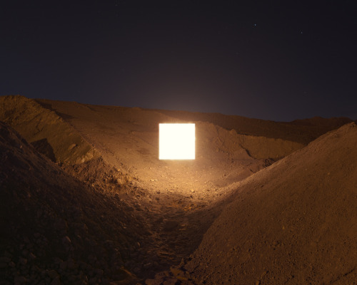 vvolare:  Light installations by Benoit Paille