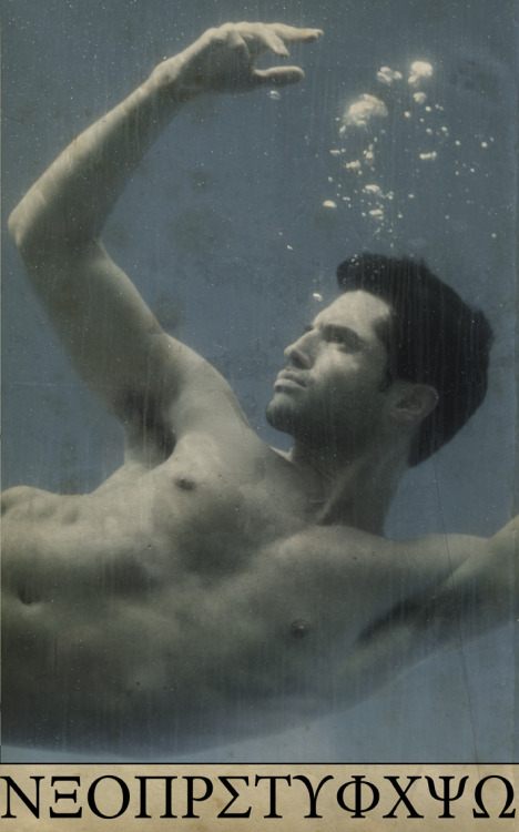 wanderingnthedark:  vangeliskyris:  boy undewater “Dimensions”    photo:v.Kyris  2010  dd 