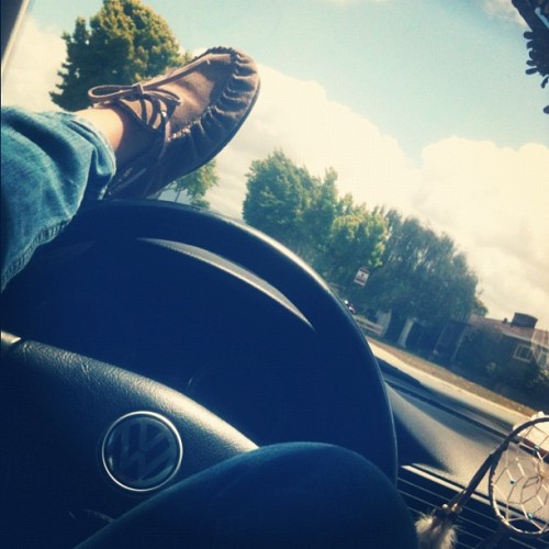 #friday #salinas #hartnell #sky #earlier #dreamcatcher #VW #levis #moccasins (Taken with instagram)