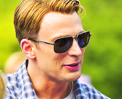 Becca and Anonymous asked 6 pictures of Chris Evans?