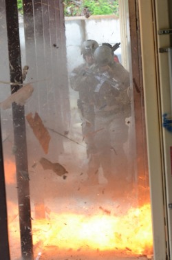 plausible-deniability:  US Army Special Forces breach a door during a CQB training exercise.  