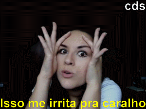 Eu chamo a minha mãe pra ler uma coisa, ela fica do meu lado e não vai embora.