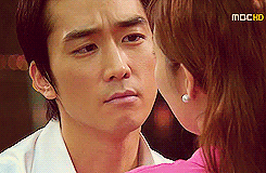 fuckyeah-kdramas:  “Mi Na, you’re heavy!” 
