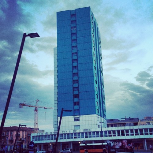 Architecture in Italy - Padua #italy #polworld #padua #padovafotografia #igerspadova #green#skyline (Scattata con Instagram presso McDonald’s)