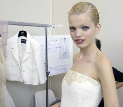 deauthier:  Daphne Groeneveld backstage at Chanel s/s 2012. 