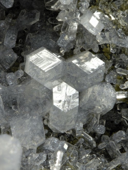 Crystal and clear, Phillipsite.