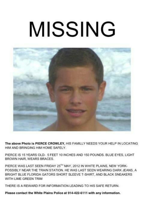 dangerousandamaged:  keeepfloating:    please reblog this and spread the word! the family is devastated and needs as much help as they can possibly get  Im so sorry im confident that hes gonna be found Please pray for this young boy and his family.  this