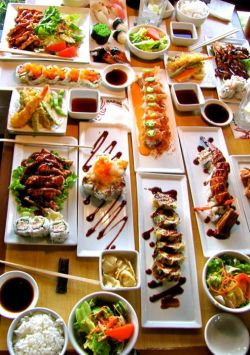 sp00nful:  Food Photography: Sushi  todo