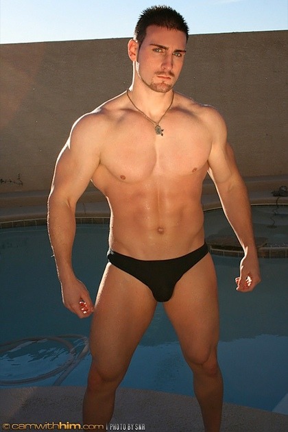 hunky&hellip;..