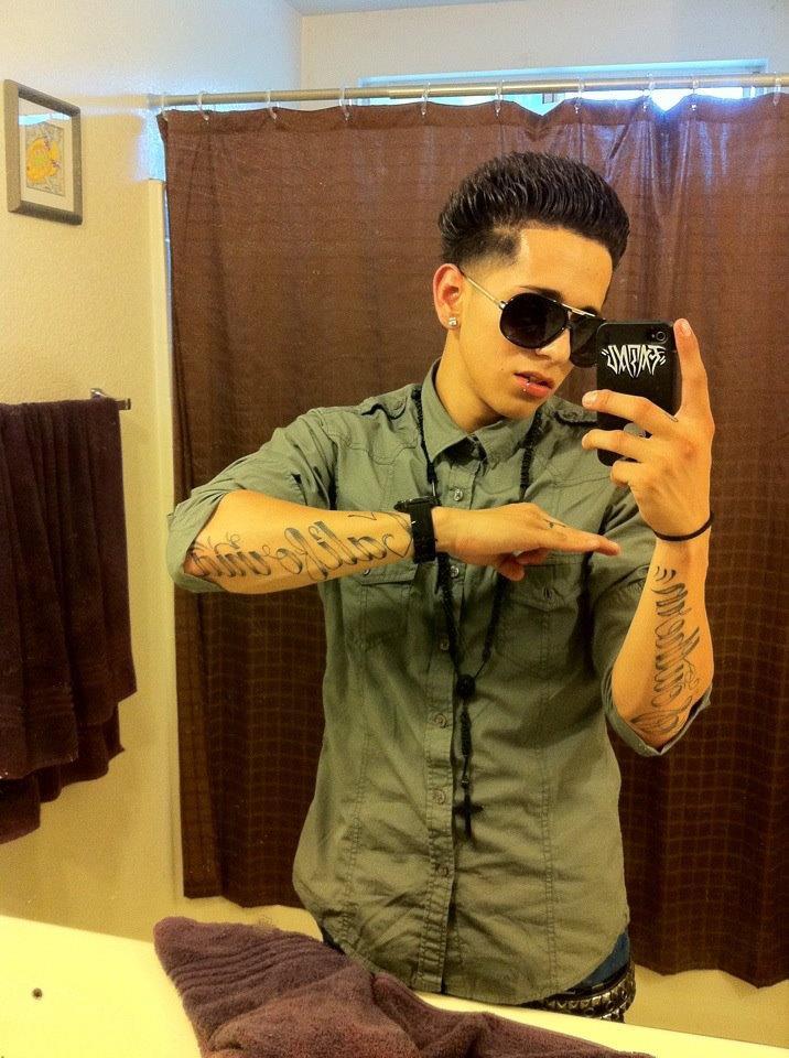 princetoraw:  &lt;3  hello cutie