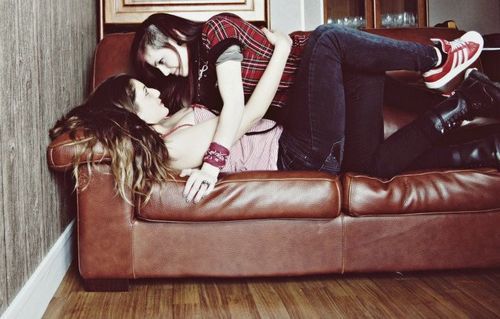 I need a girlfriend .___.