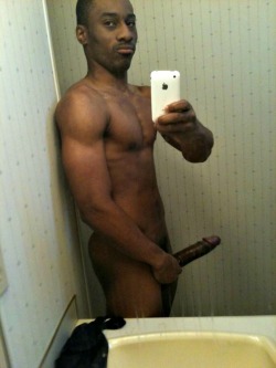 Nude Selfshots of Black men