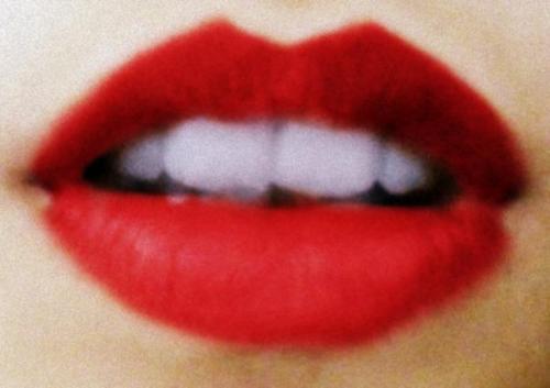 hell-is-a-teenage-g-i-r-l:  g-r-u-n-g-e—p-h-o-b-i-a:  following back today :)    (via imgTumble)