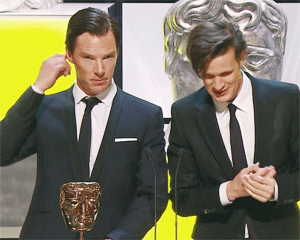 weirdnessloveandscifi:doctorwho:Matt Smith and Benedict Cumberbatch present Steven Moffat with the B