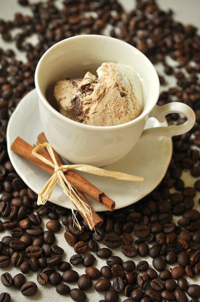 thatcoffeehouse:
“coffee ice cream
”