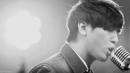 jungyonghwaconfessions:  Come make a confession! 