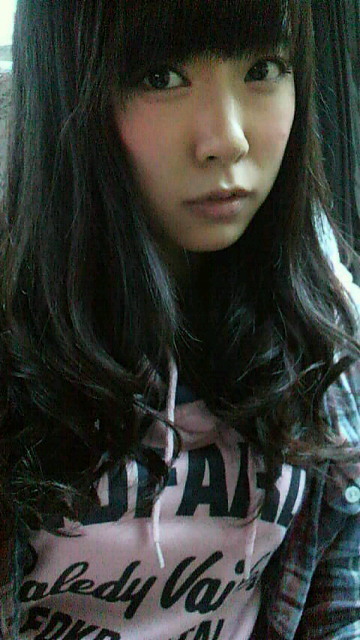 akibeya:  (みるきー(。・ω・。)前髪の画像 | NMB48オフィシャルブログpowered by Amebaから) 渡辺美優紀