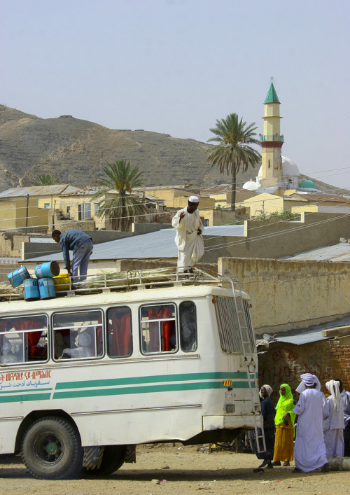 Bus to Asmara - Lafforgue (by Eric Lafforgue)Keren, Eritrea