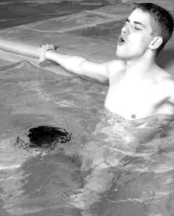 Fraternityrow:  Bromocollegestud:  Who Doesn’t Like To Have Fun In The Pool?  Who