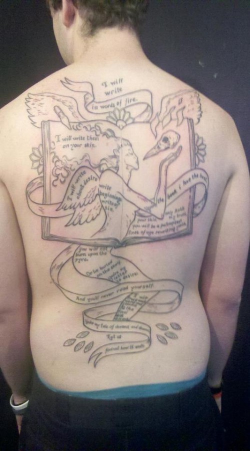 Neil Gaiman writes a one-page comic for some lucky guy to get tattooed on his back
Burton Olivier, a fan of novelist and comic book writer Neil Gaiman, wanted a special tattoo to cover his back, so he reached out to Gaiman to create one for him....