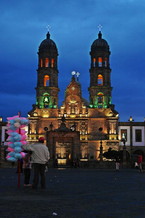 neverstopp1ng - Basilica de Nuestra Senora de Zapopan