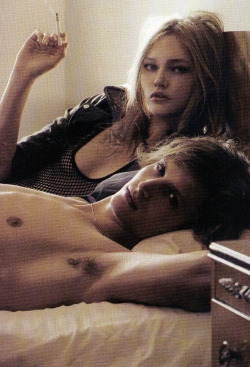 daughterofhungryghosts:  Sasha Pivovarova/Vogue Italia January 2006 “One Month Only” By Steven Meisel 