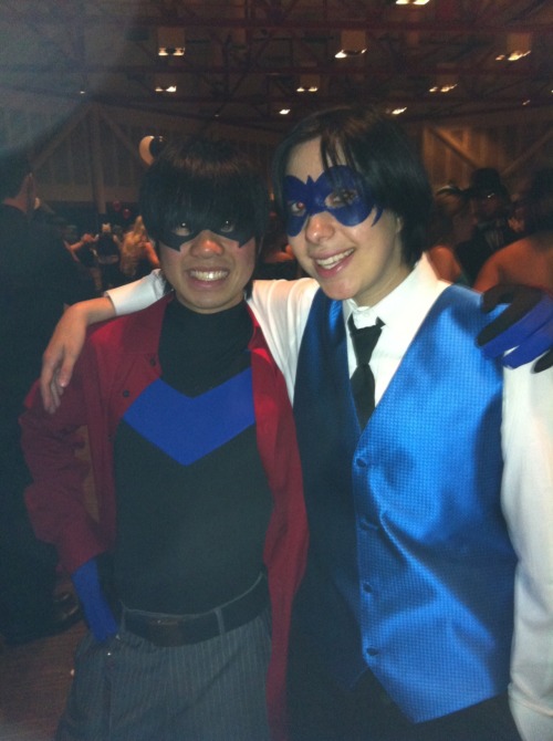 Formal Nightwings!Smileandbehappyalways (what a good name for Dickie, huh?) on the left and Zaataron