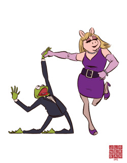 danceraday:  Kermit finally stops playing hard to get. 