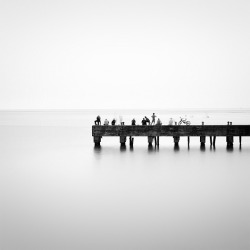 reginasworld: “MiniM” is a beautiful series of minimalistic black and white pictures by Indonesian photographer Hengki Koentojoro. 